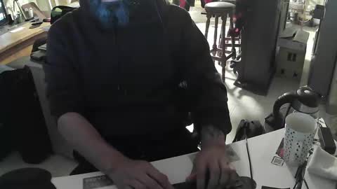 Snapshot of exibdevil chatting on December 16, 8:16 pm Gio online show from December 16, 8:16 pm