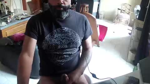 Snapshot of exibdevil chatting on September 12, 4:29 pm Gio online show from September 12, 4:29 pm