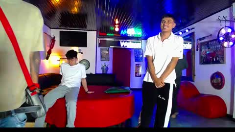 extrangers online show from March 2, 12:45 pm