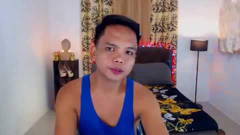 Snapshot of extraservice69menx chatting on September 22, 12:48 pm JOHNDAVE online show from September 22, 12:48 pm