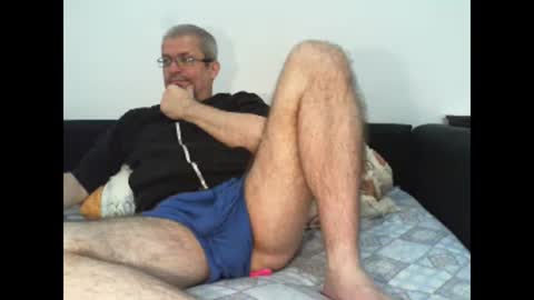 Snapshot of eyes12 chatting on December 11, 1:11 pm GEORGE online show from December 11, 1:11 pm