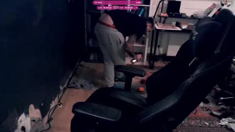 Eytab online show from October 28, 7:05 pm