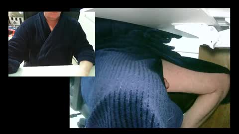 Snapshot of ezondi1 chatting on December 18, 4:17 pm EZONDI online show from December 18, 4:17 pm