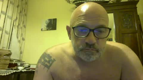 f1zzeek online show from July 10, 12:47 am