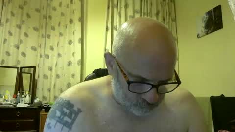 f1zzeek online show from June 14, 1:03 am