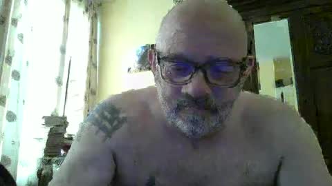 f1zzeek online show from June 16, 2:41 pm