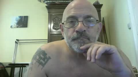 f1zzeek online show from July 29, 2:38 pm