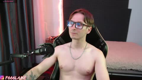 F666LAME online show from June 8, 1:28 am