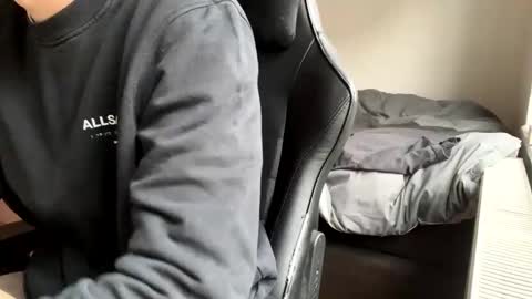 Call me bitch online show from December 15, 9:13 am