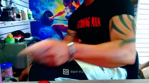 fabxxxl online show from April 22, 1:27 pm