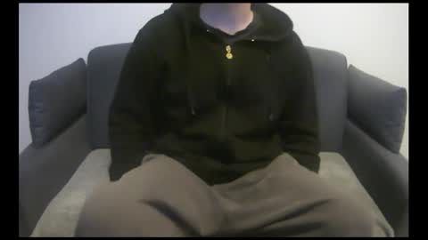 FacelessEscape online show from December 29, 11:40 am