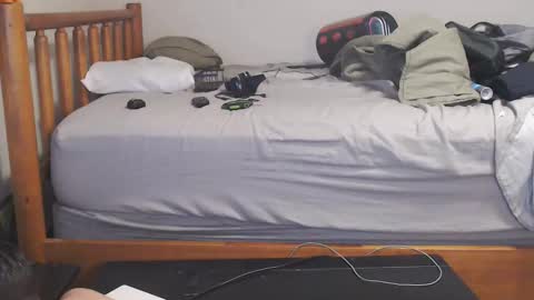 Fan Friction online show from April 27, 2:19 am