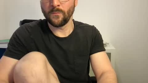 Alex online show from December 18, 2:28 pm