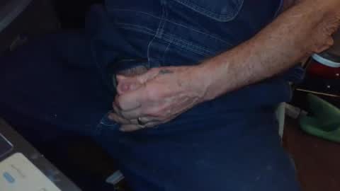 Fred. online show from November 11, 9:09 pm