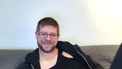 Snapshot of fattenmenow chatting on November 1, 8:35 pm fattenmenow online show from November 1, 8:35 pm