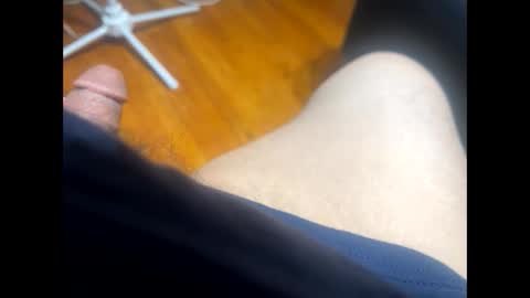 Snapshot of fatz71056 chatting on October 24, 9:22 am fatz71056 online show from October 24, 9:22 am