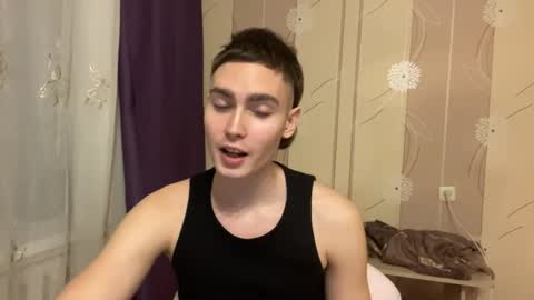 Faust online show from April 20, 7:27 pm