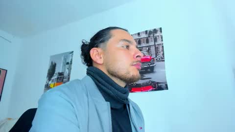 favid95 online show from April 17, 11:18 pm