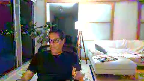 Miami Persian online show from February 12, 4:29 am