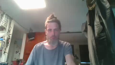 Snapshot of feelfemdom chatting on September 10, 11:20 am feelfemdom online show from September 10, 11:20 am