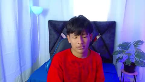 Snapshot of feliix18 chatting on October 6, 8:13 pm Felix online show from October 6, 8:13 pm