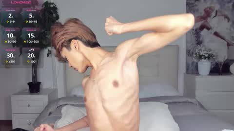 Snapshot of felix_rey chatting on September 23, 3:22 pm Felix online show from September 23, 3:22 pm