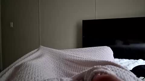 fer28639 online show from March 7, 7:55 pm