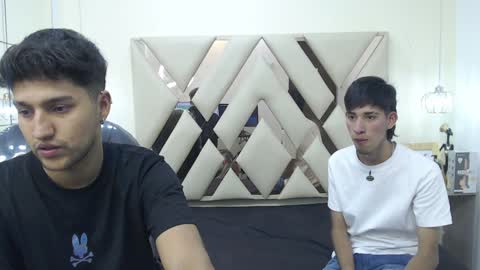 Snapshot of ferphoenix_ chatting on January 31, 3:41 am FER PHOENIX online show from January 31, 3:41 am