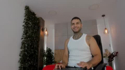 Snapshot of ferxomagno chatting on October 16, 8:50 pm ferxomagno online show from October 16, 8:50 pm