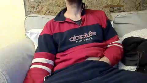 Snapshot of fidelio89 chatting on February 27, 10:09 pm Fid online show from February 27, 10:09 pm