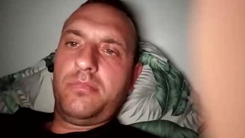 Nick online show from October 18, 8:14 pm