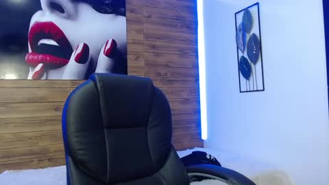 Filip David online show from December 15, 1:11 pm