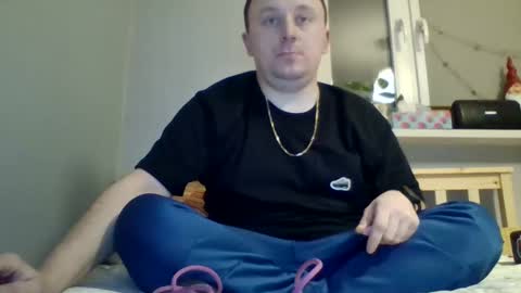 filipek757 online show from December 28, 5:14 pm