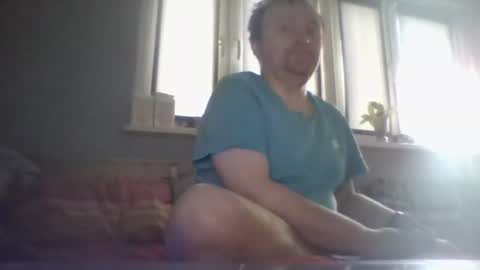 filipek757 online show from April 27, 5:19 pm