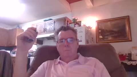 finderfiner online show from April 26, 3:09 pm