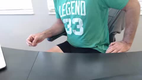 USAUSA online show from April 21, 12:55 pm