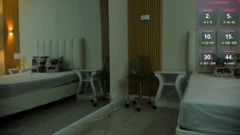 Nicolas online show from December 15, 12:46 pm