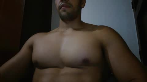 fitchestabs_69 online show from May 3, 8:55 pm
