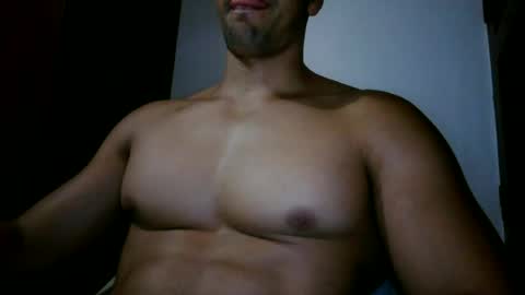 fitchestabs_69 online show from July 5, 10:28 pm