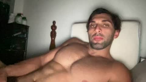 fitcurvyman4fun_69 online show from July 1, 4:02 am