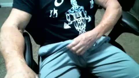 fitguy40 online show from July 26, 4:09 am