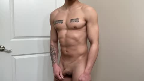 Snapshot of fithornyandtatted chatting on March 9, 6:00 pm Joey online show from March 9, 6:00 pm