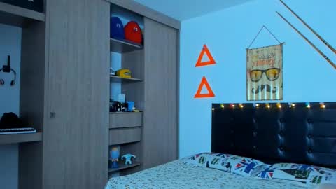 Elias Valencia online show from February 20, 9:22 am