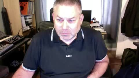 fittiesonly online show from April 26, 8:23 am