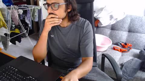 Snapshot of fizz6572 chatting on February 26, 9:53 am fizz6572 online show from February 26, 9:53 am