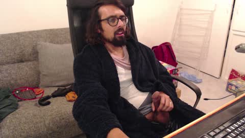 Snapshot of fizz6572 chatting on December 31, 1:26 am fizz6572 online show from December 31, 1:26 am