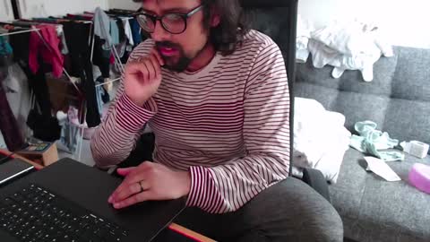 Snapshot of fizz6572 chatting on January 31, 10:20 am fizz6572 online show from January 31, 10:20 am
