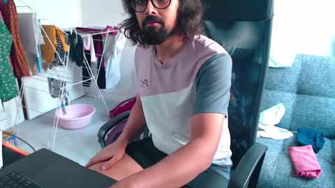 Snapshot of fizz6572 chatting on February 14, 8:42 am fizz6572 online show from February 14, 8:42 am