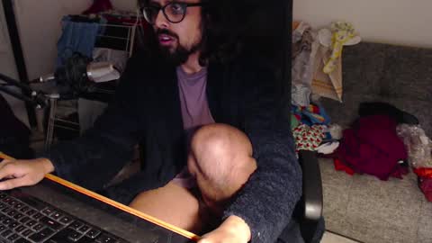 Snapshot of fizz6572 chatting on March 12, 9:03 pm fizz6572 online show from March 12, 9:03 pm