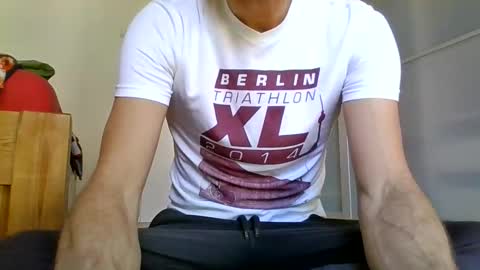 Snapshot of fkkboyberlin chatting on October 20, 10:30 am FkkBoyBerlin online show from October 20, 10:30 am